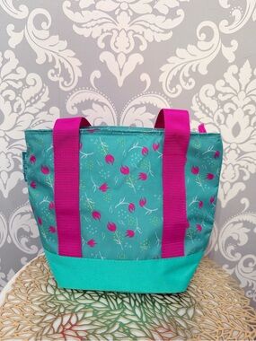 💫10/$25 • Arctic Zone Insulated Fashion Tote/Lunch Bag
